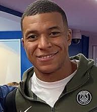 Photo of Mbappé sues PSG over contract-related mistreatment, demands €240m damages
