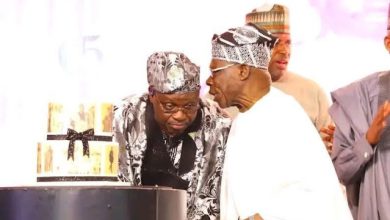 Photo of Fayose bombs Obasanjo for his ‘irresponsible comment,’ says‘You belong in a Zoo’