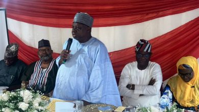 Photo of Insecurity: NIPR Fellow, Saadu Salahu seeks review of Nigeria’s Copy Right Law to check wrongful use of AI 
