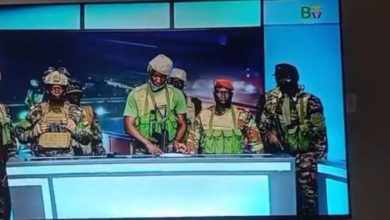 Photo of Soldiers oust Benin Republic President in military coup, his whereabouts unknown 