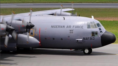 Photo of BREAKING: Burkina Faso sets 11 Nigerian military officers free, holds on to seized C-130 aircraft 