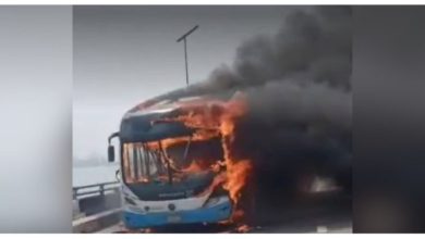 Photo of Miraculous Escape: Passengers, staff escape unhurt as luxury bus burns to ashes on Third Mainland Bridge