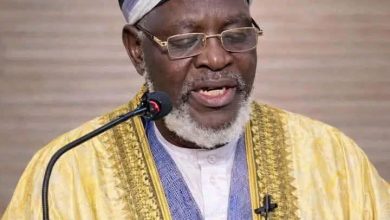 Photo of Atiku demands immediate release or prosecution of Sheikh Sani Khalifa