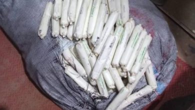 Photo of Tension as residents seize suspected explosive-laden vehicle