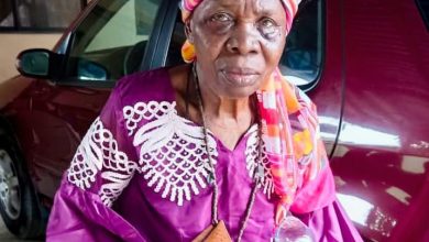 Photo of Ex-VOA staff Dr Cyril Oleh loses mother