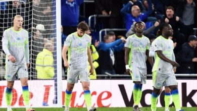 Photo of Arsenal gain edge as Manchester City draw six-goal thriller with Everton